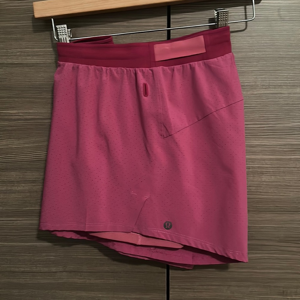 Lululemon short